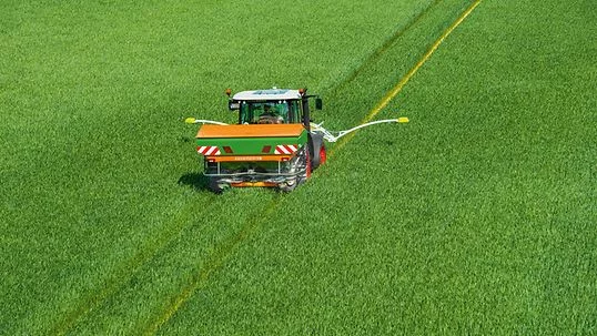 za-ts-3200-claas-002-d1-150102.jpg