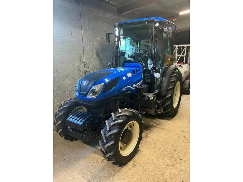Tracteur fruitier New Holland T4.90F CAB