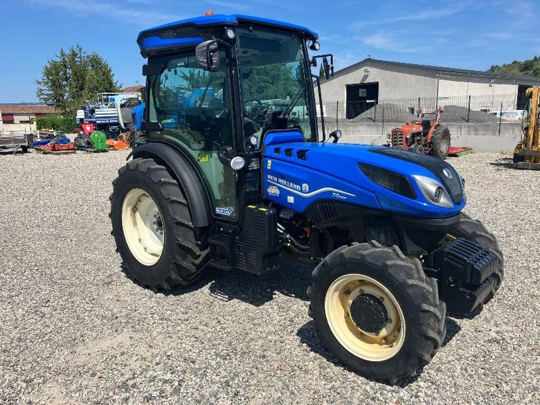 Tracteur fruitier New Holland T4.90F CAB