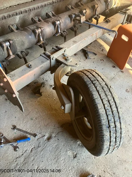 BROYEUR DT 270