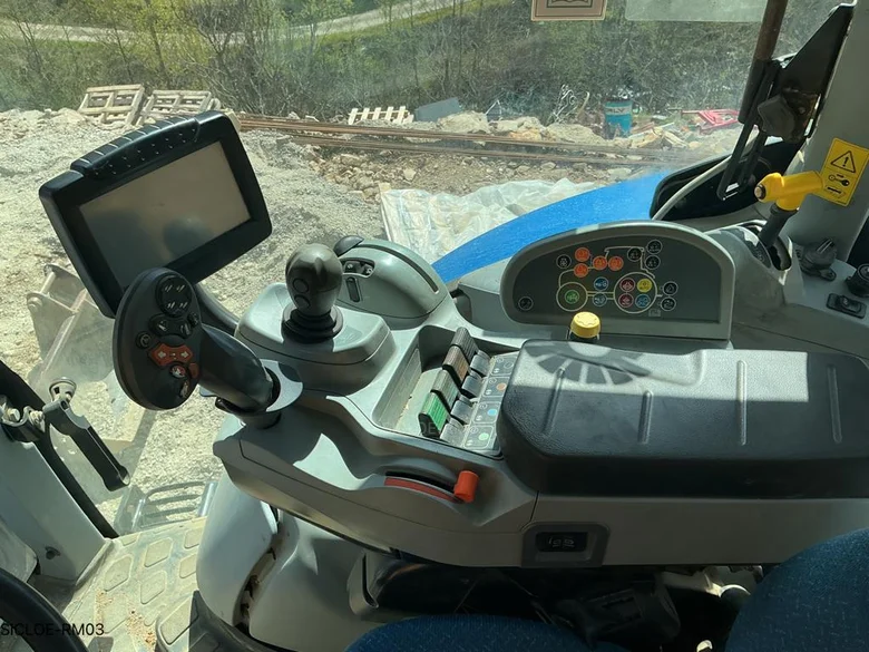 TRACTEUR 100 à 199 CH