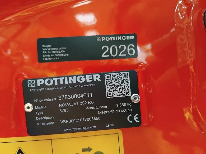 Matériel agricole attelé POTTINGER NOVACAT 302