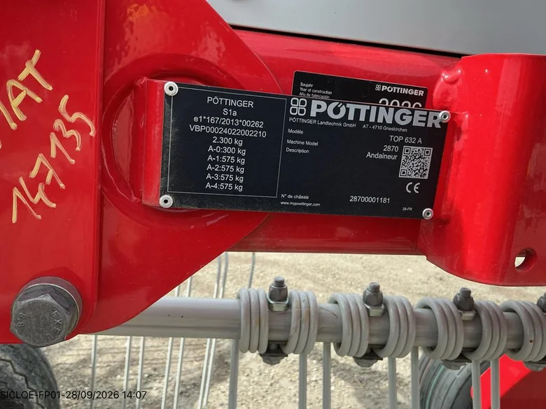 Matériel agricole attelé POTTINGER TOP 632 A