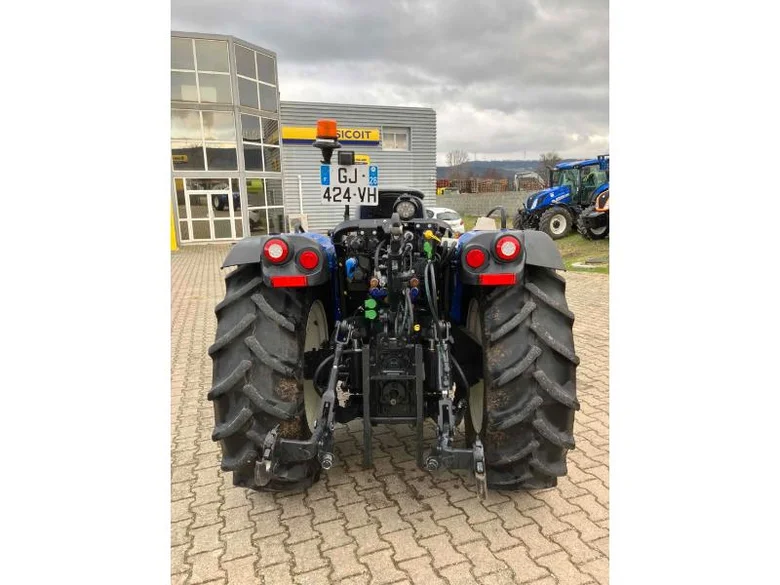 Tracteur fruitier New Holland T4.120 F R