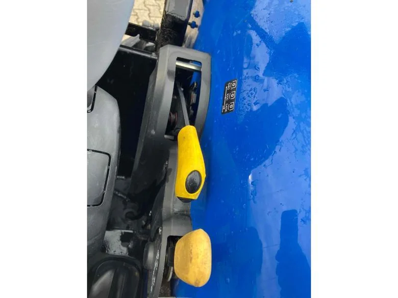 Tracteur fruitier New Holland T4.120 F R