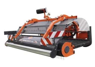 Andaineurs à tapis frontal MERGE MAXX 440 F